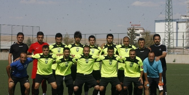 Şehitkamil Belediyespor Adıyamanspor İle 1-1 Kaldı