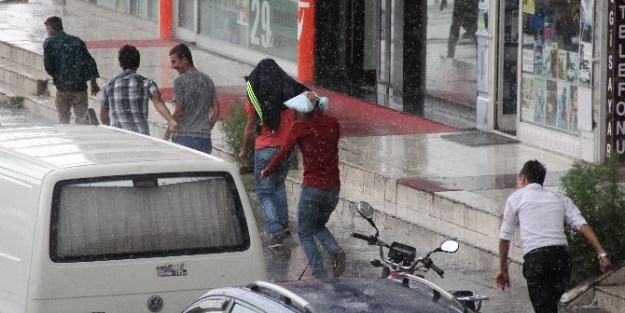 Erzurum’da Yağmur Yağışı