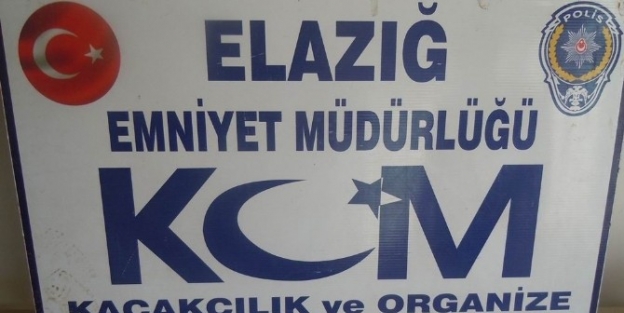 Elazığ’da Kaçak Sigara Ve Uyuşturucu Operasyonu