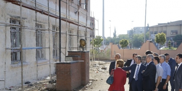 Şahinbey Belediyesi’nden Eğitime Vefa Desteği