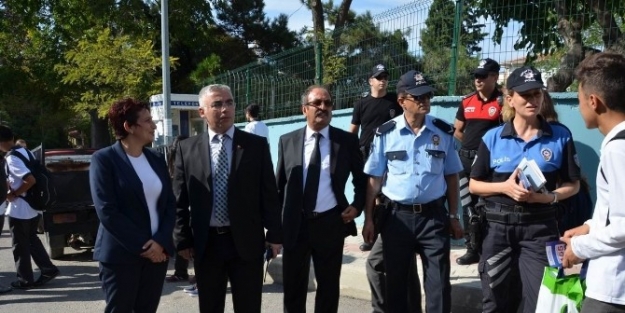 Bandırma’da Okullara Sıkı Takip