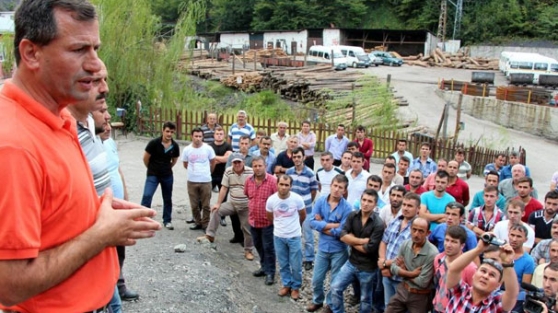 Hem patron ağladı hem işçiler