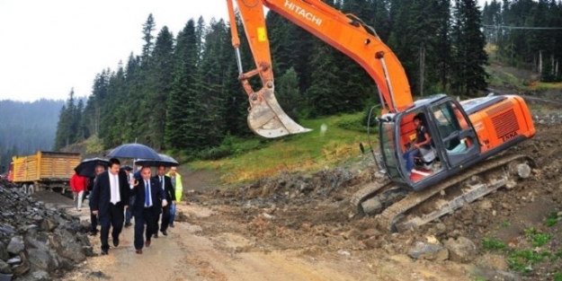 Vali Günadın, Yurdun Tepe Kayak Tesisi İnceledi