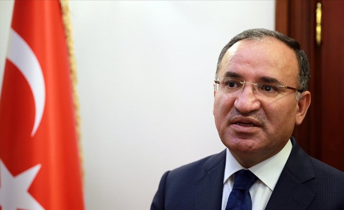 Bakan Bozdağ'dan 'kadına şiddet ve çocuk istismarı' genelgesi