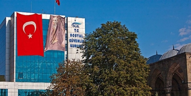 Yakutiye Yeşile Büründü