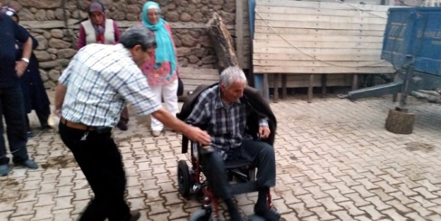 Ümit Çocuklari Hayata Bağlamaya Devam Ediyor