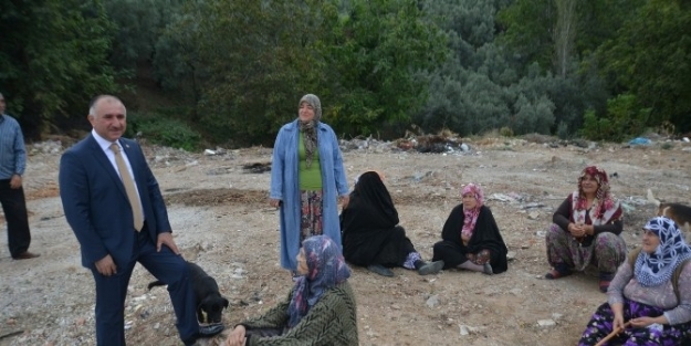 Köylü Kadınlar Başkandan İş İstedi