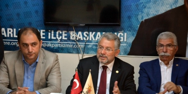 Ak Parti İzmir’de Revizyon Turları Sürüyor