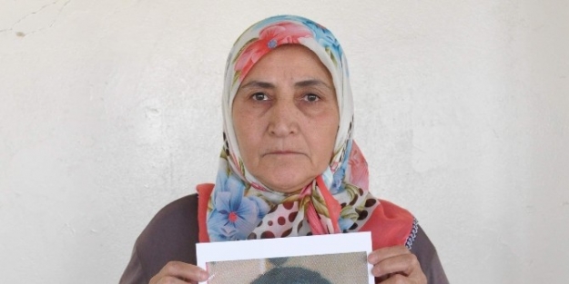 Gözü Yaşlı Anne Oğlunu Arıyor