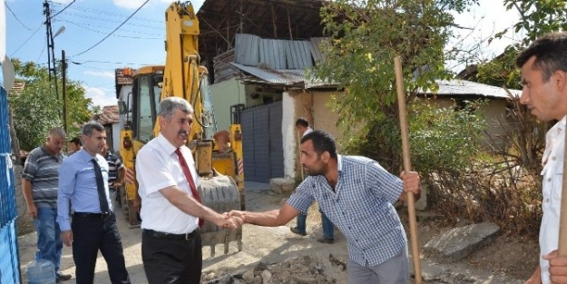 Başkan Uğur Polat, Yol Çalişmalarini Yerinde İnceledi