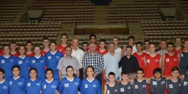 Basketbolda Kuralar Çekildi