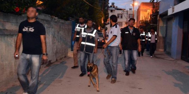 Polisten dev uyuşturucu operasyonu