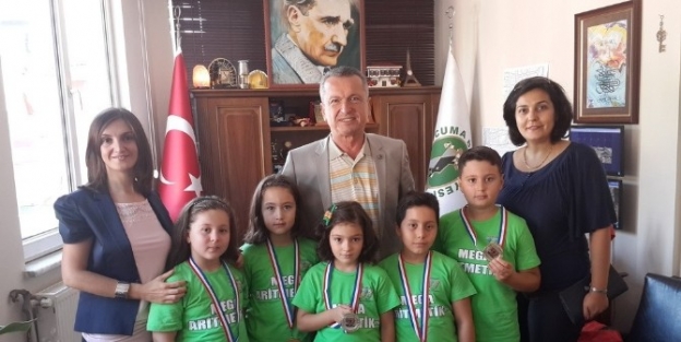 Olimpiyatlara Katılan Miniklerden Başkan Kantarcı’ya Ziyaret