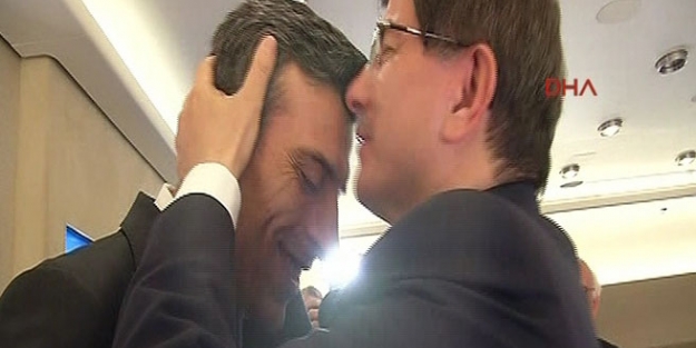 Başbakan Ahmet Davutoğlu Esenboğa Havalimanı'nda konuşuyor- CANLI İZLE
