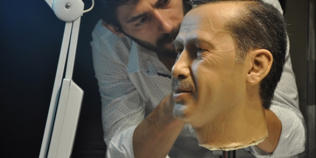 Heykeltraş Ersan Yüksel eleştirilere yanıt verdi