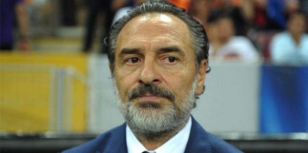 Galatasaraylılar Prandelli'ye isyan etti