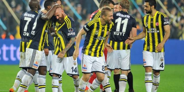 Fenerbahçe'den sürpriz ilk 11