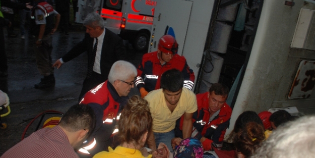 Konsere gitmek isteyen gençler hastanelik oldu