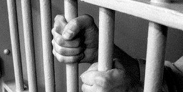 Mahkum açık cezaevinden firar etti