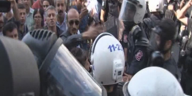 HDP’liler ve polis arasında gerginlik