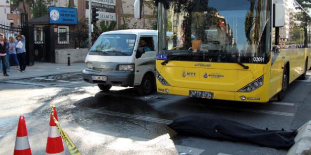 Belediye otobüsü yine can aldı