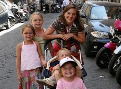 Çocuklar artık annelerinin soyadını taşıyabilecek