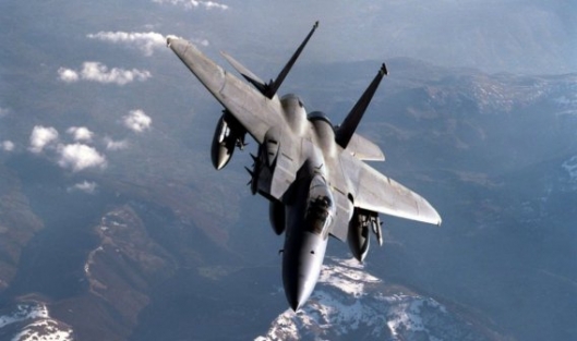 ABD'nin  Suriye saldırısı: 12 sivil öldü