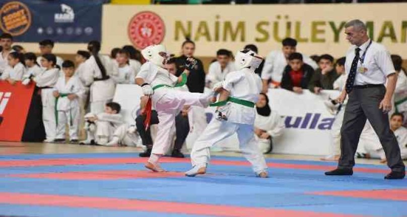 Yıldırım'da karate rüzgârı