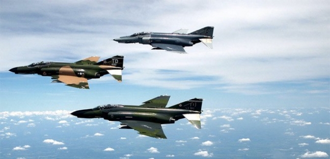 Savaş uçakları Telabyad'ı hedef aldı