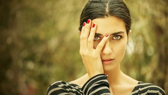 Tuba Büyüküstün'den olay yaratan aşk itirafı