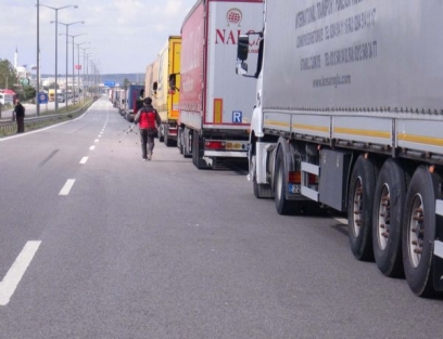 Kapıkule Sınır Kapısı'nda tır çilesi