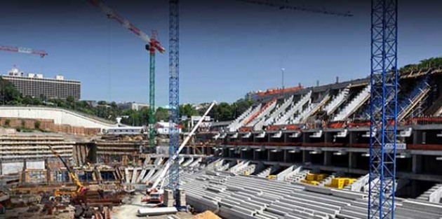 Arena'da feci kaza! İşçinin beli kırıldı