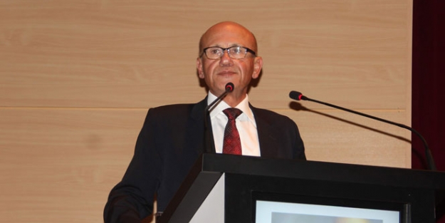 Talat "Uluslararası toplumu lehimize çevirmeliyiz"