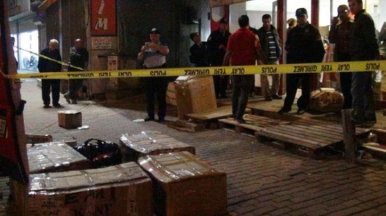 Kargo paketi patladı