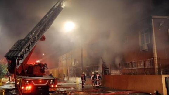 Boya fabrikasında yangın çıktı!