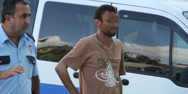 Annesine tekme atan gencin cezası belli oldu