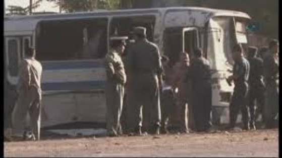 Kabil’de bombalar patladı!