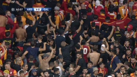 Taraftardan Galatasaray'a şok hareket