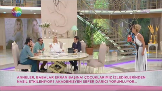 Canlı yayında kavga ettiler