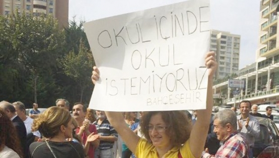 İstanbul'da İmam Hatip'e hayır eylemi