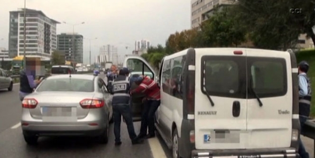 Polis bayramda da göz açtırmadı!