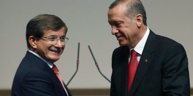Davutoğlu'ndan sürpriz bayram ziyareti