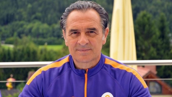 Prandelli'nin kaderini derbi belirleyecek!