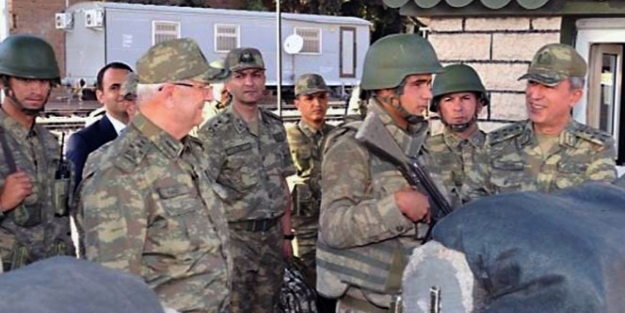 Kara Kuvvetleri Komutanı Mardin'e sürpriz ziyareti
