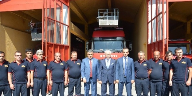 Ereğli’de Bayramda Mesaide Olan Görevlilere Ziyaret