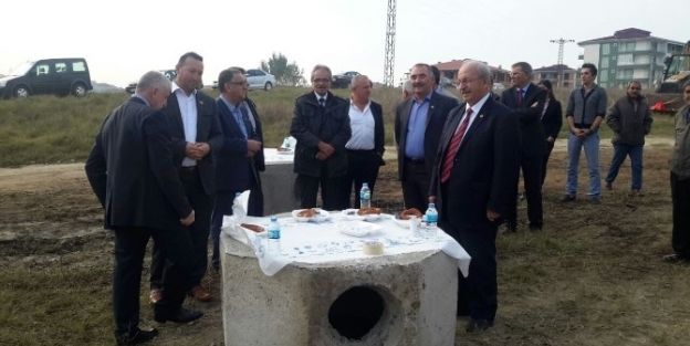 Çorlu Nusratiye Mahallesi’nin Kanalizasyon Sorunu Sona Eriyor