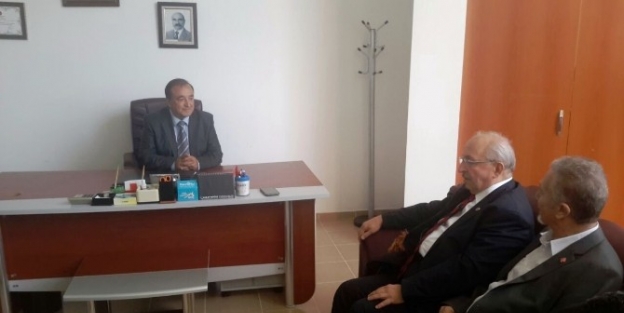 Tekirdağ Büyükşehir Belediye Başkanı Kadir Albayrak Ehli Beyt Dergahı Ve Cem Vakfı’nı Ziyaret Etti