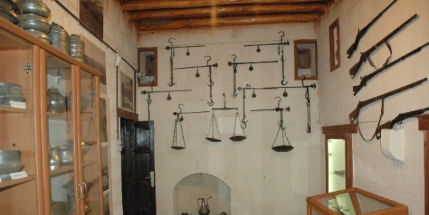 Saklı Konak’ta Sergilenen Eser Sayısı 1500’e Ulaştı