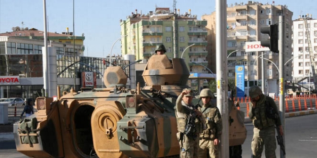 Diyarbakır'a asker sevk edildi!