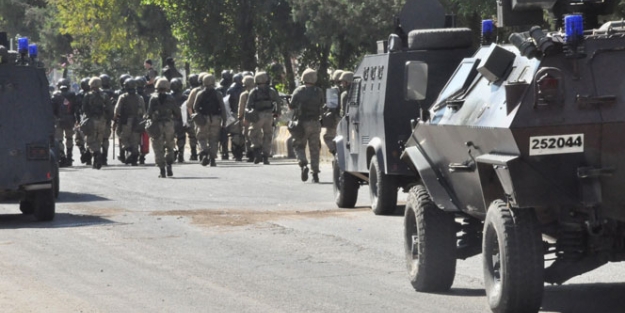 Asker o ilimizde de sokağa indi!